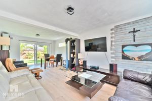 Living Room- click for photo gallery